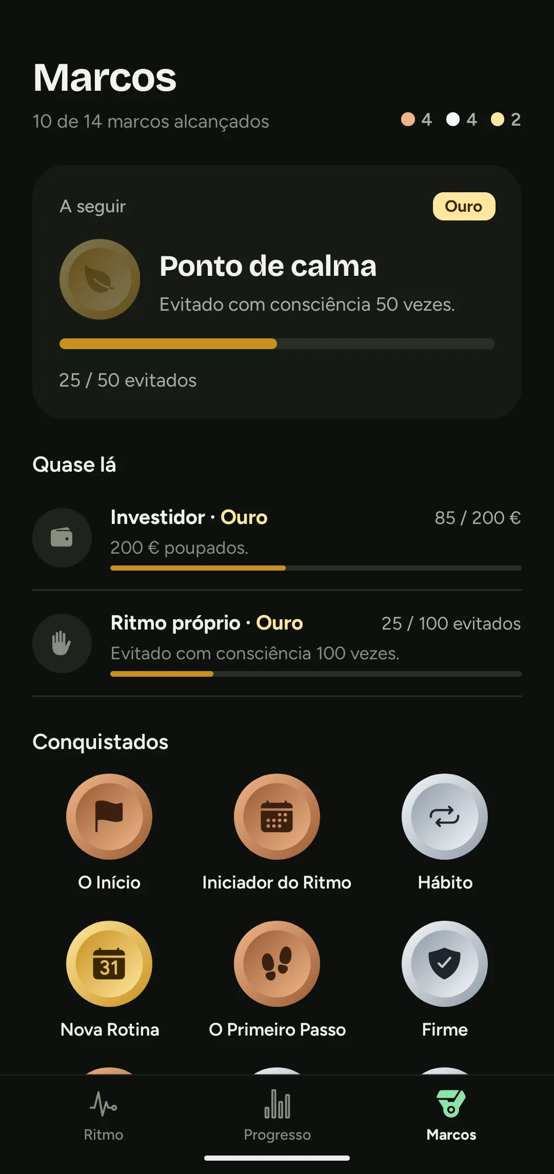 Marcos do RYTH com medalhas de bronze, prata e ouro